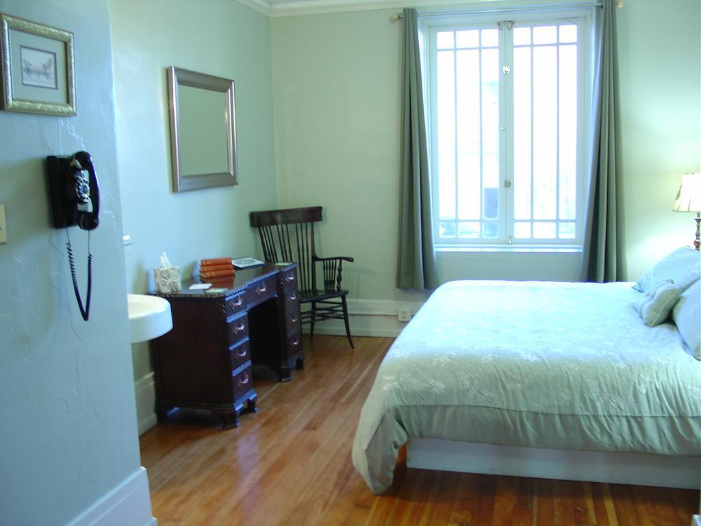 Centralia Square Grand Ballroom And Vintage Hotel Kamer foto