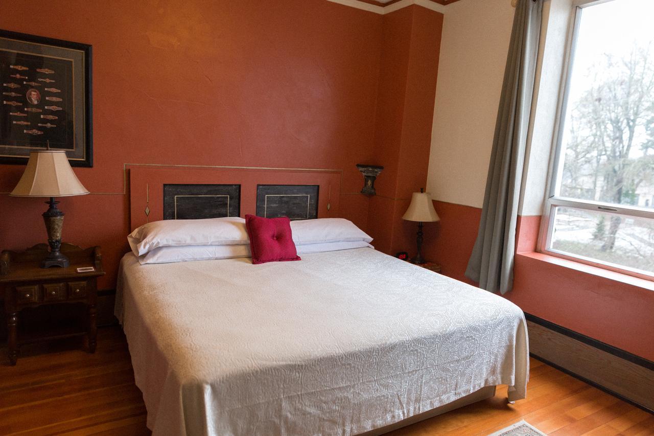 Centralia Square Grand Ballroom And Vintage Hotel Buitenkant foto
