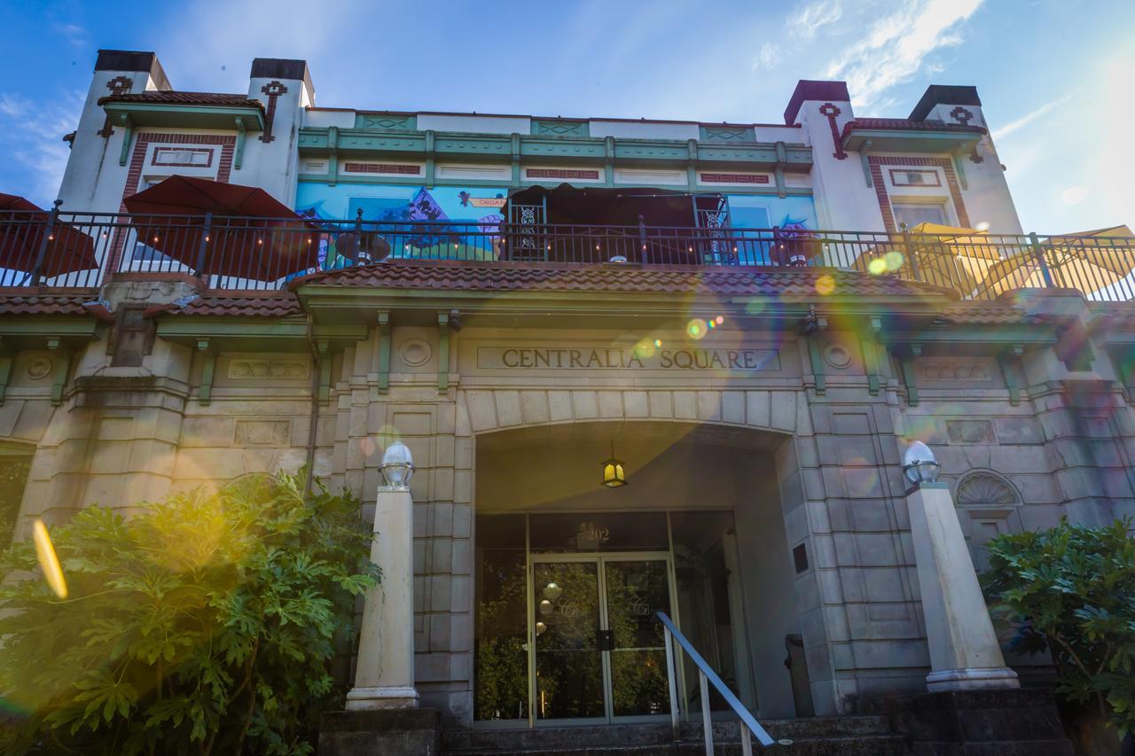 Centralia Square Grand Ballroom And Vintage Hotel Buitenkant foto